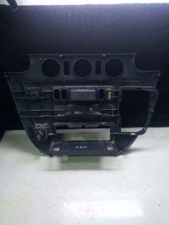 A9016890791 A9016893208 A9016801807 MB panel center part