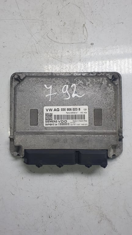 03E906023B 5WP4041204 SKODA ECU