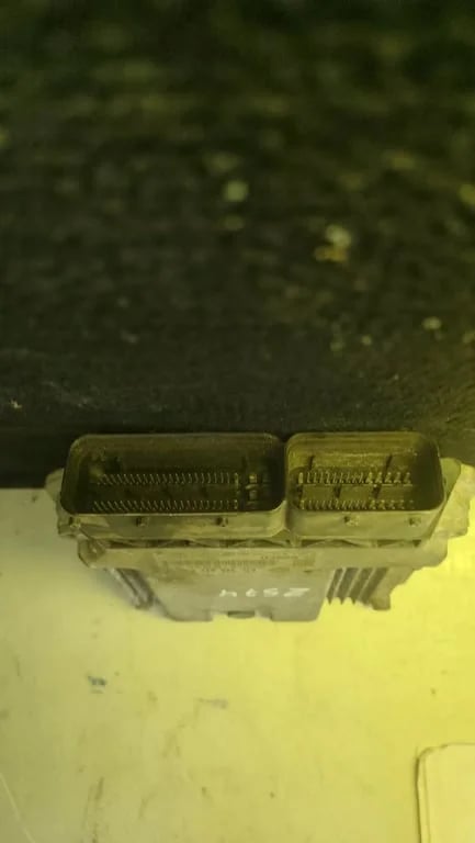 03L906012P 0281017788 ECU for VW