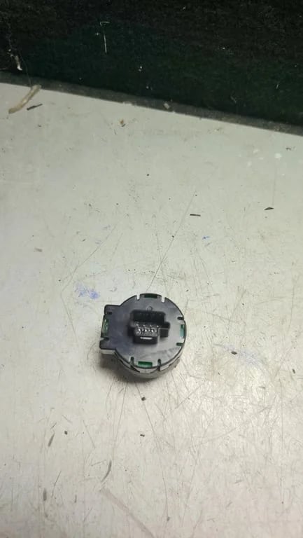 A6398300072 9341706103 Interior temperature sensor for MB