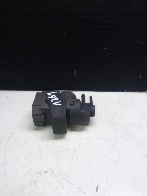 149566215R valve RENAULT MASTER, OPEL VIVARO