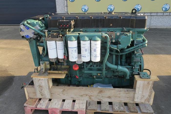 volvo-penta-d12c-a-mp-p250514254_2.jpg