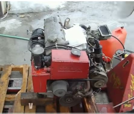 Volvo-Penta-AQ120B-Volvo-Engine-Motor-1.jpg