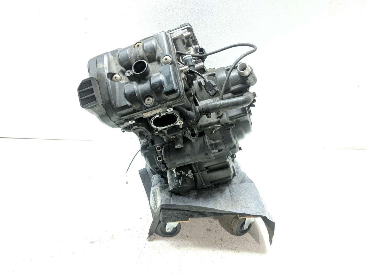 tf56305-16-ducati-hypermotard-939-engine-motor-guaranteed-or-damaged-4__01108.1724344158.jpg