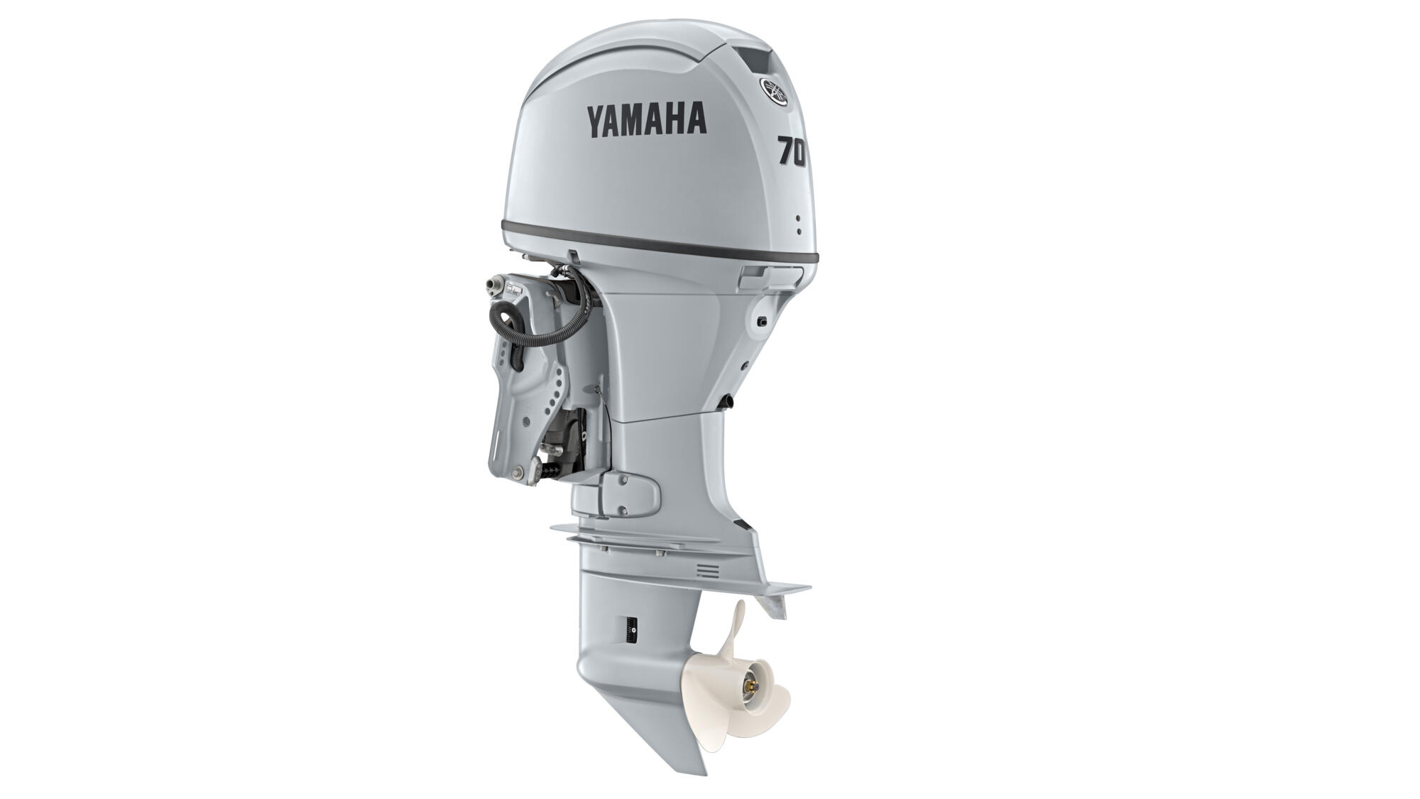 2017-Yamaha-F70-EU-White-Studio-001-03.jpg