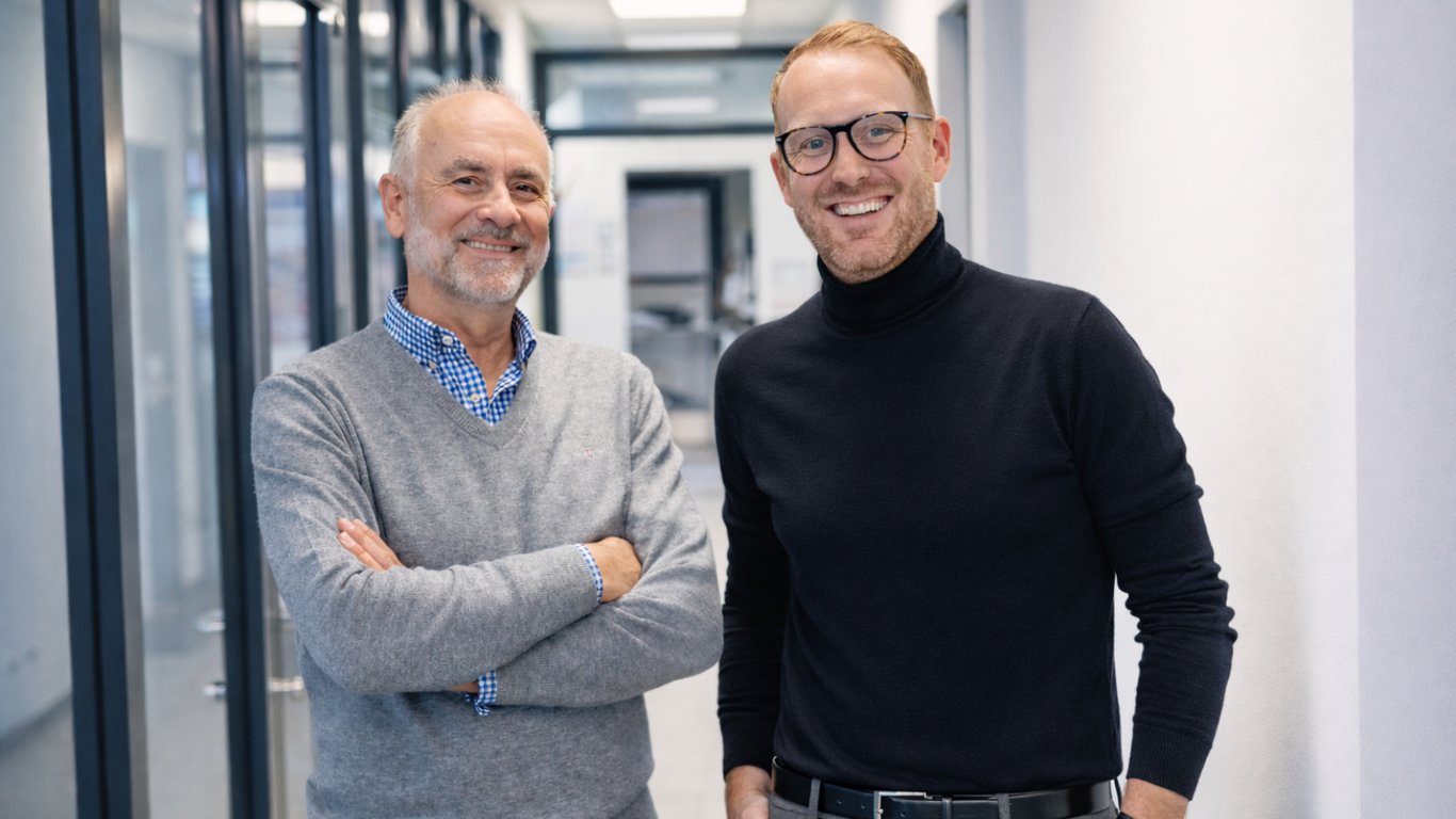 Franz Klotz Team Zentrale und Vertrieb - kompetente Projektberatung Zentrifugentechnik, persönlicher Kontakt für maßgeschneiderte Metallbau-Lösungen Menden Sauerland