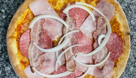 Pizza Carbonara