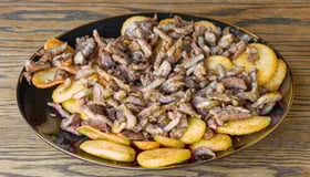 Aardappelschijfjes met shoarma