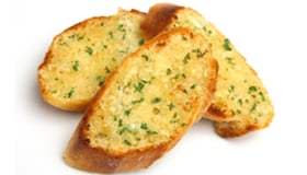 Stokbrood met kruidenboter