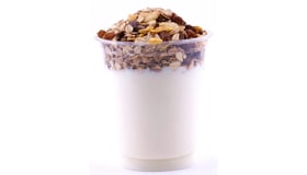 Yoghurt & muesli