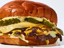 Veggie Triple Cheese Bun