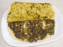 Manakish Zaatar & Cheese