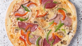 021S. Pizza quattro stagioni