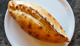 Pizza calzone shoarma