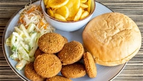 111. Falafel schotel