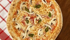 Pizza prosciuto cotto e funghi