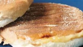 Tosti kaas (Turks broodje)