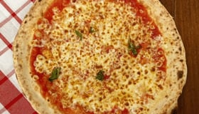 Pizza Margherita