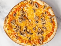 Pizza funghi