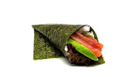 63. Maguro temaki