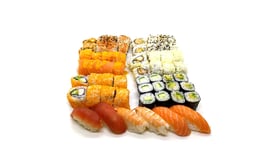162. Sushi box deluxe 58 pieces