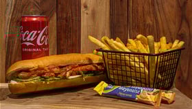 Broodje pittige kip menu