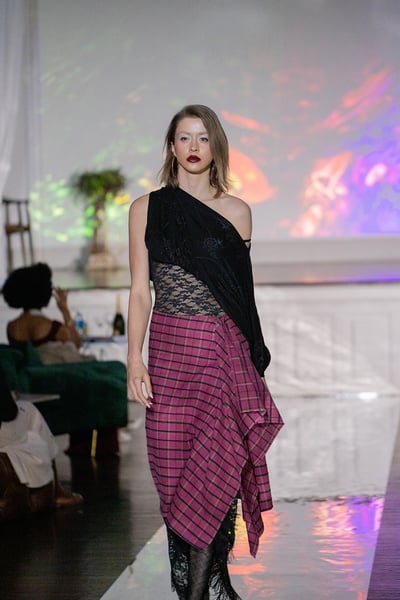 Look 3