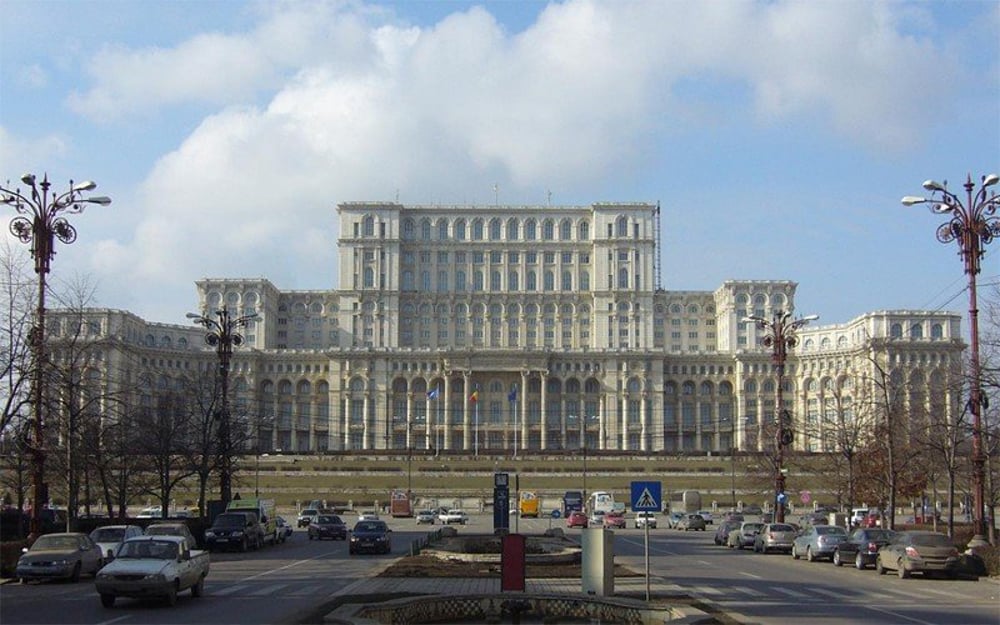 Piata Unirii Parliament