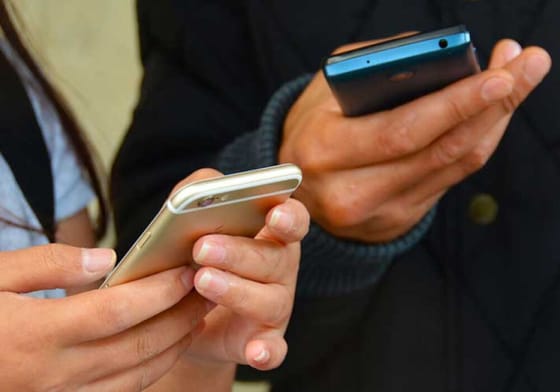 Are Bans on School-Endorsed Smartphones Effective?