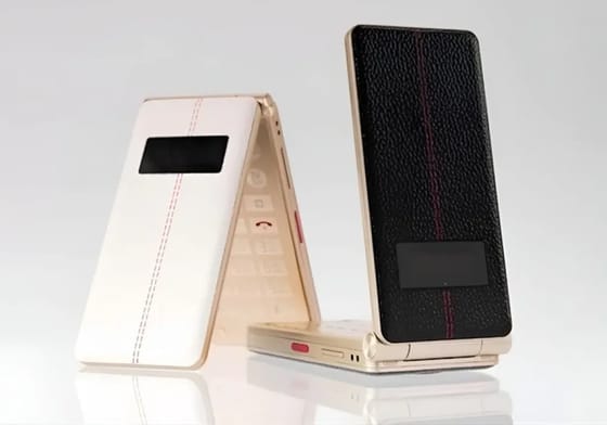 Japanese Tech Company Unveils Mode 1 RETRO II, A Modern-Day Flip Phone with Advanced Features