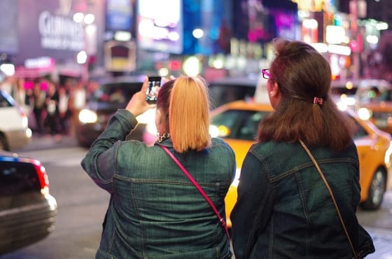Seriez-vous prêt à payer pour partir en vacances sans votre smartphone?
