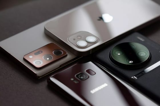 Warum fallen Smartphone Lieferungen um dreizehn Prozent
