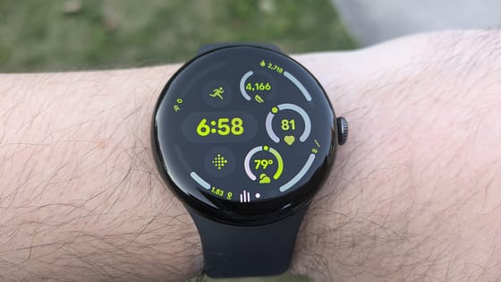Questa Straordinaria Offerta Primaverile sul Pixel Watch 3 Rende Davvero Facile Aggiornare il Tuo Smartwatch Con Stile Potenza e Risparmio