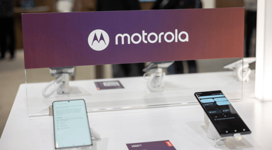 Motorola busca duplicar el volumen de ventas de teléfonos inteligentes este año, apuntando a un 5% de cuota de mercado
