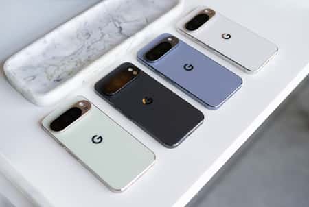 UNLOCKED GOOGLE PIXEL 10 PRO 256GB SMARTPHONE 849 USD FREE SHIPPING