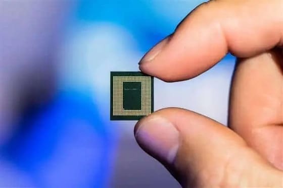 Demand for Smartphones Yet to Bounce Back, Warns Huawei's Microchip Supplier