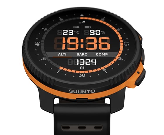 Suunto rilancia lo smartwatch AMOLED con una nuova versione