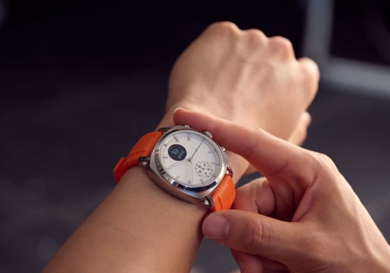 Pininfarina Charges Forward into Hybrid Smartwatch Market