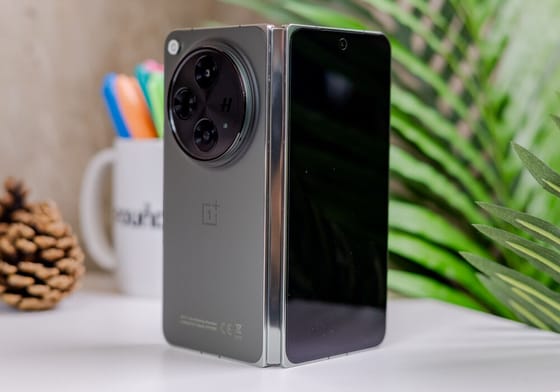 A Comprehensive Review of OnePlus Open A Potential Smartphone of the Year Contender