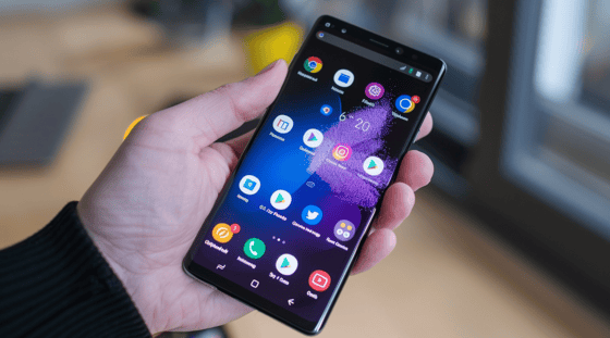 Samsung planeja terceirizar a produção de 67 milhões de smartphones com fabricantes chineses em 2024
