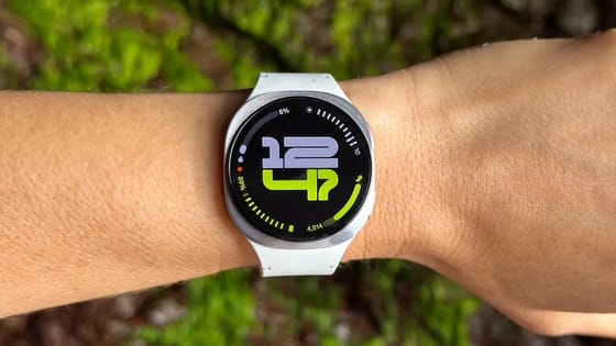 Offerta Galaxy Watch 8: Risparmia $130 sullo smartwatch Samsung dal design unico - nextpit.com