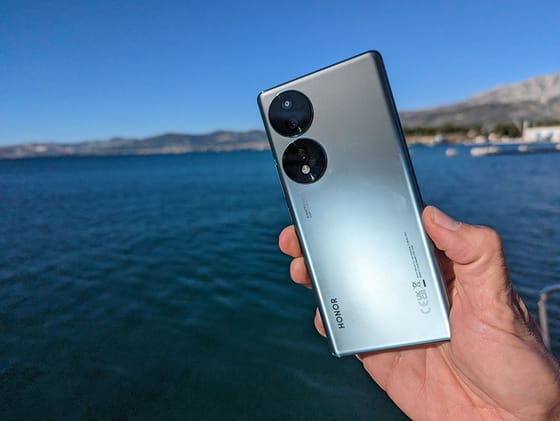 In Q3 2023, the smartphone market in South Africa witnesses a record 73% YoY growth since 2021