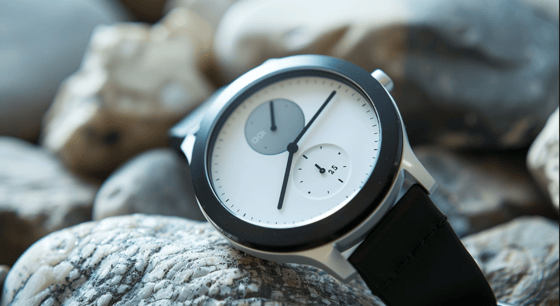 L'ibrido Orologio Intelligente Presenta un Piccolo Display E Ink in Primo Piano