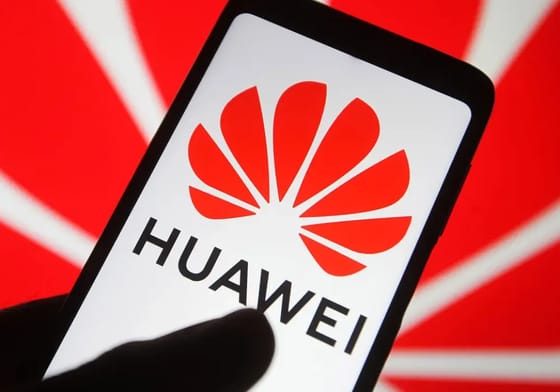 Dernier événement de Huawei: mise en avant des voitures électriques et des nouveaux accessoires tout en restant silencieux sur les smartphones
