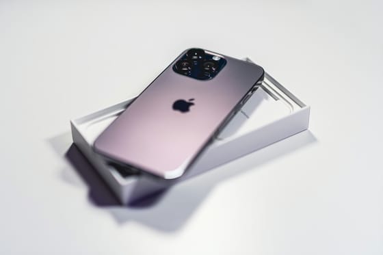 Apple iPhone 14