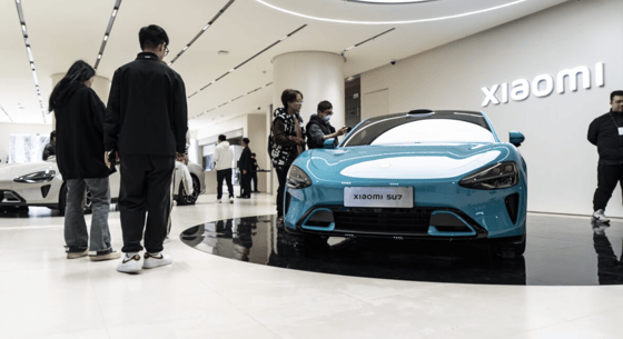 Ein chinesischer Smartphone-Hersteller dringt in den Elektrofahrzeugmarkt ein und fordert Tesla heraus. Wie steht es um die Aktie?