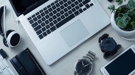 Ofertas de Amazon en los mejores dispositivos: Obtén hasta un 80% de descuento en laptops, relojes inteligentes y auriculares