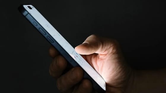 FBI WARNS SMARTPHONE OWNERS TO STEER CLEAR OF THESE APPS