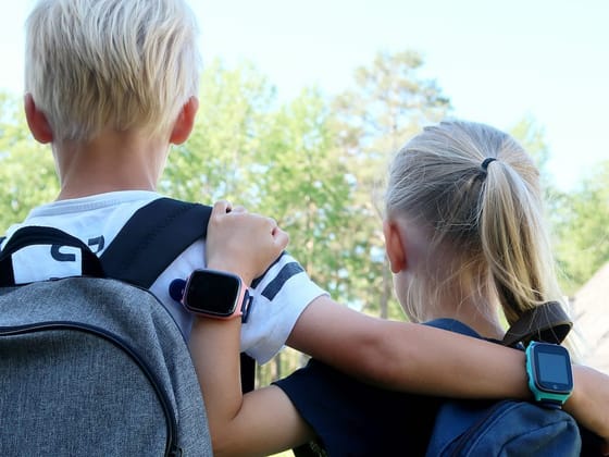 Smartwatches podem detectar ritmos cardíacos anormais em crianças: estudo