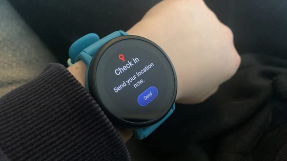 Mio figlio preadolescente ha testato il Garmin Bounce due per capire se sia davvero lo smartwatch migliore per i bambini
